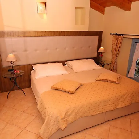 Palazzo Del Vice Re *