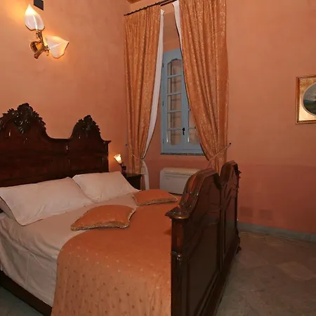 Lejlighedshotel Palazzo Del Vicere Lezzeno