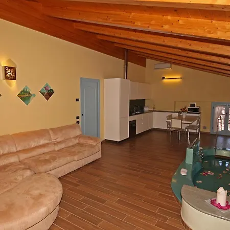 Palazzo Del Vice Re Aparthotel