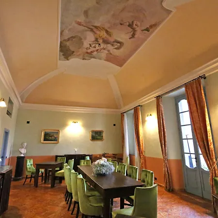 Palazzo Del Vicere Hotel apartamentowy