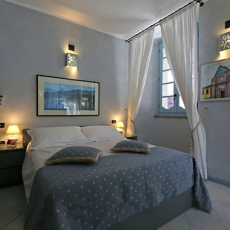 Palazzo Del Vicere Hotel apartamentowy Lezzeno