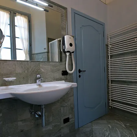 Palazzo Del Vicere Hotel apartamentowy Lezzeno