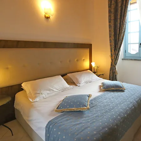 Palazzo Del Vicere Hotel apartamentowy Lezzeno