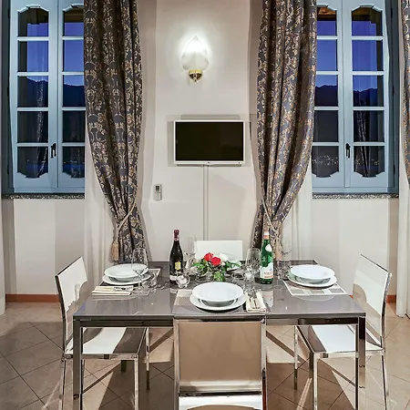 Palazzo Del Vicere Lejlighedshotel *
