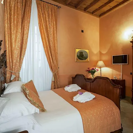 Palazzo Del Vicere *