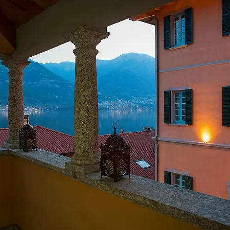 Palazzo Del Vicere *