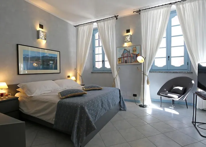 Palazzo Del Vicere Aparthotel