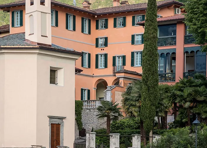 Palazzo Del Vicere Aparthotel Lezzeno
