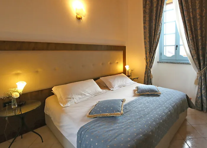 Palazzo Del Vicere Aparthotel Lezzeno