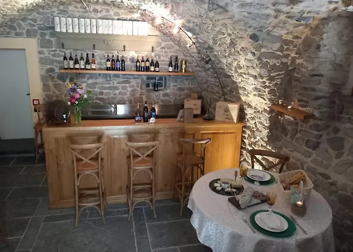 Palazzo Del Vicere 4* Lezzeno