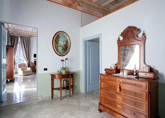 Aparthotel Palazzo Del Vicere Lezzeno